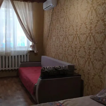 Flat Near City Garden Apartment